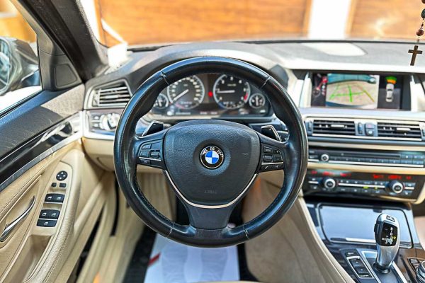 MK-Auto.SK BMW Rad 5 520d xDrive 2016 140kW 13